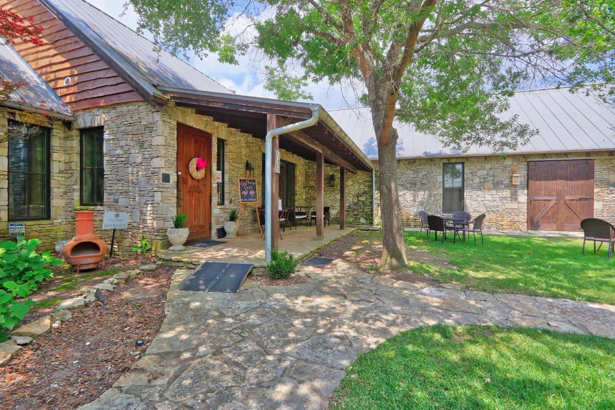 Fall Creek Vineyards Wine Country Inn Dripping Springs Kültér fotó